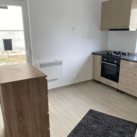 Apartament テキルギオル